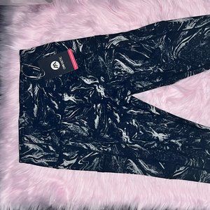 Women's Soft Side-Pocket M Leggings